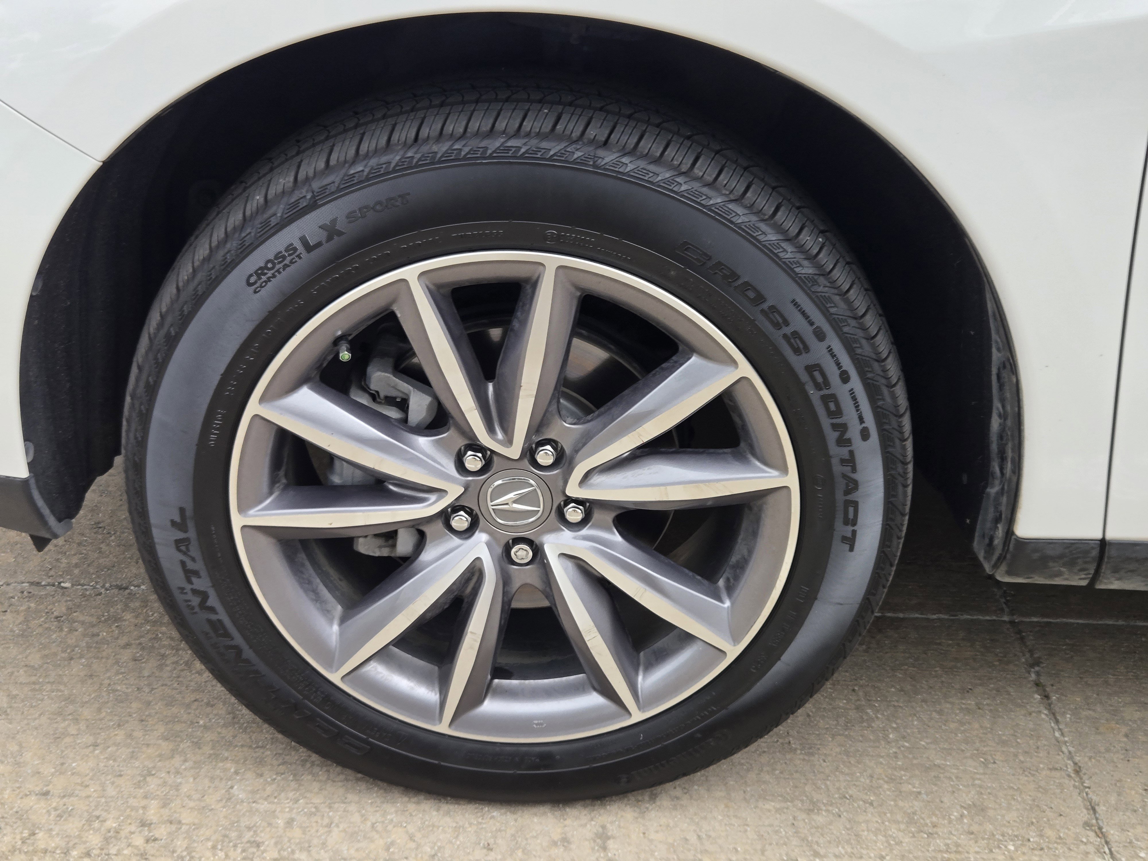 Used 2023 Acura RDX w/ Technology Package FWD image 9