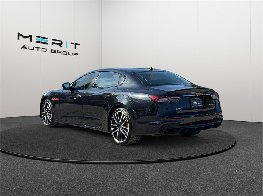 Used 2022 Maserati Quattroporte Trofeo RWD image 7