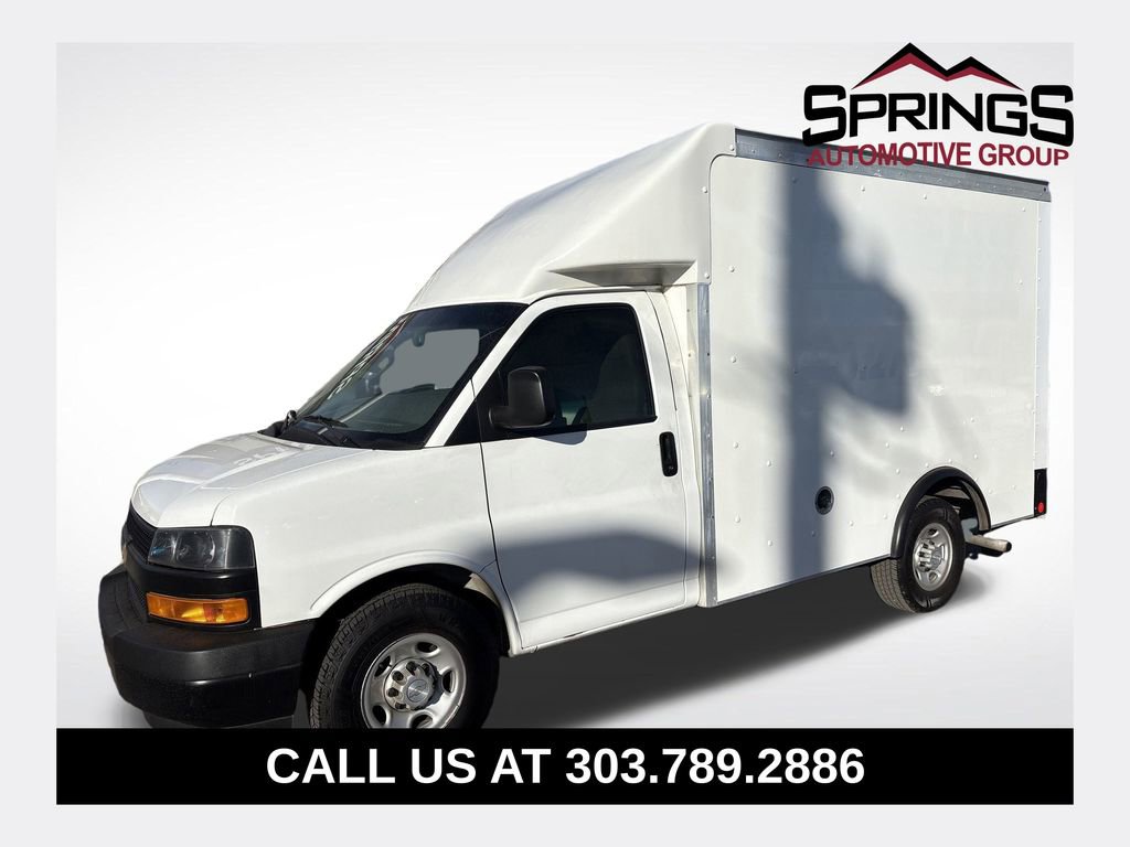 Used 2020 Chevrolet Express 3500 w/ Driver Convenience Package RWD image 1