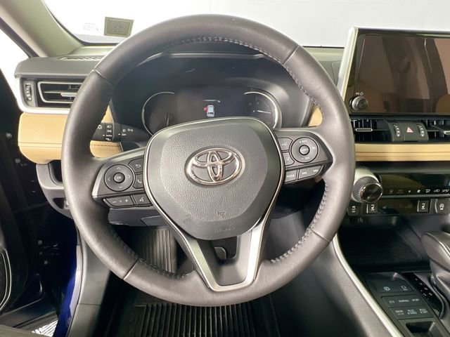 Used 2025 Toyota RAV4 XLE Premium w/ Weather Package AWD/4WD image 11
