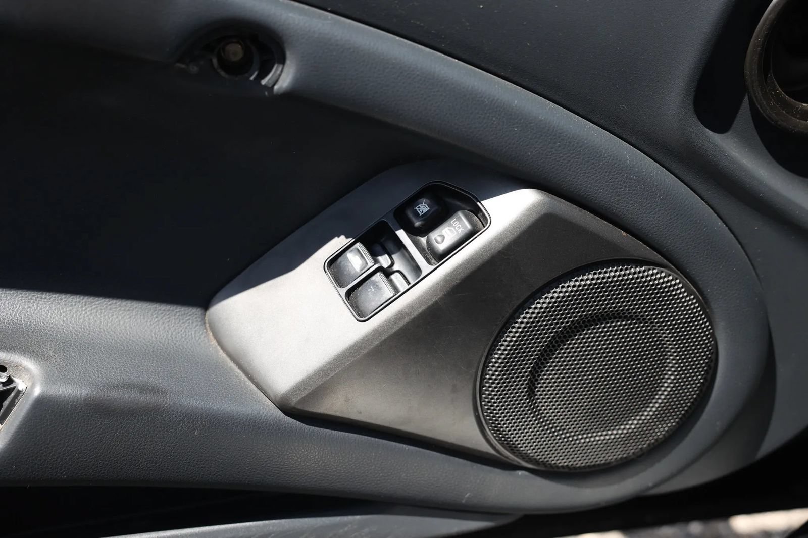Used 2009 Mitsubishi Eclipse GT FWD image 37