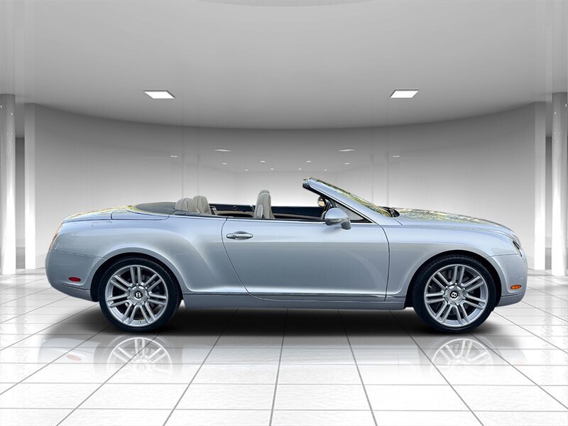 Used 2010 Bentley Continental GTC AWD/4WD image 2
