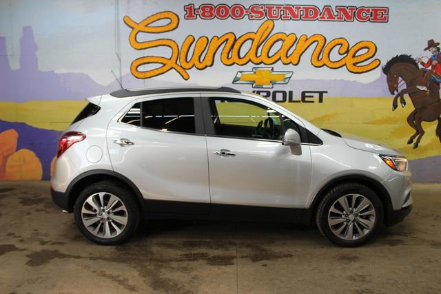 Used 2019 Buick Encore Preferred FWD image 1