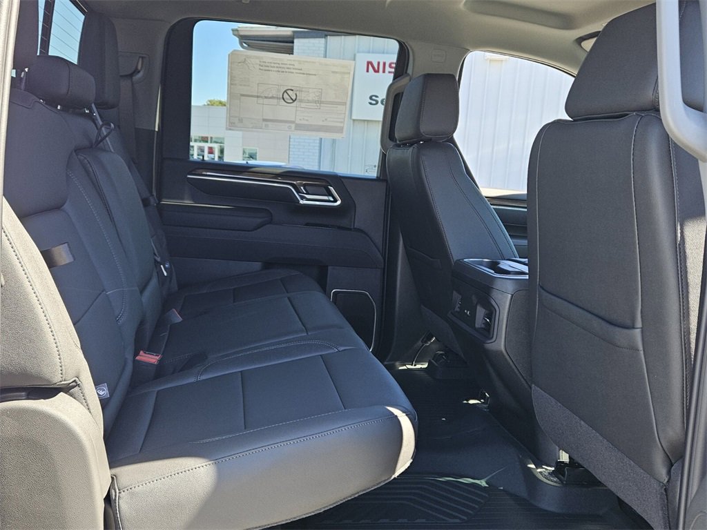 New 2026 Chevrolet Silverado 3500 LT w/ Z71 Chrome Sport Edition image 14