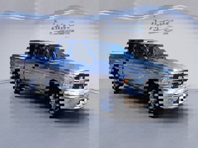 Used 2024 RAM 1500 Classic SLT image 7