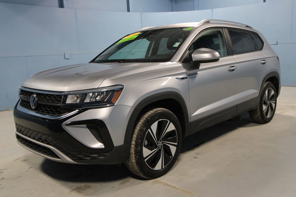 Used 2024 Volkswagen Taos SE image 24