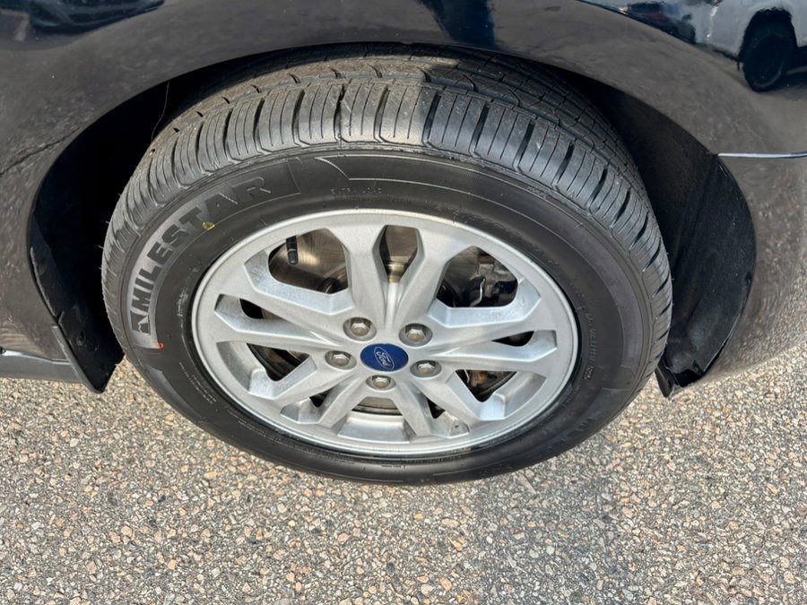 Used 2020 Ford Transit Connect XLT FWD image 36