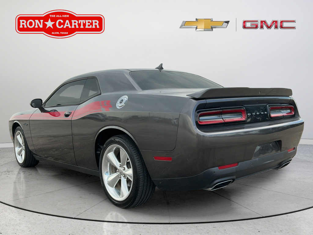Used 2016 Dodge Challenger R/T Plus RWD image 4