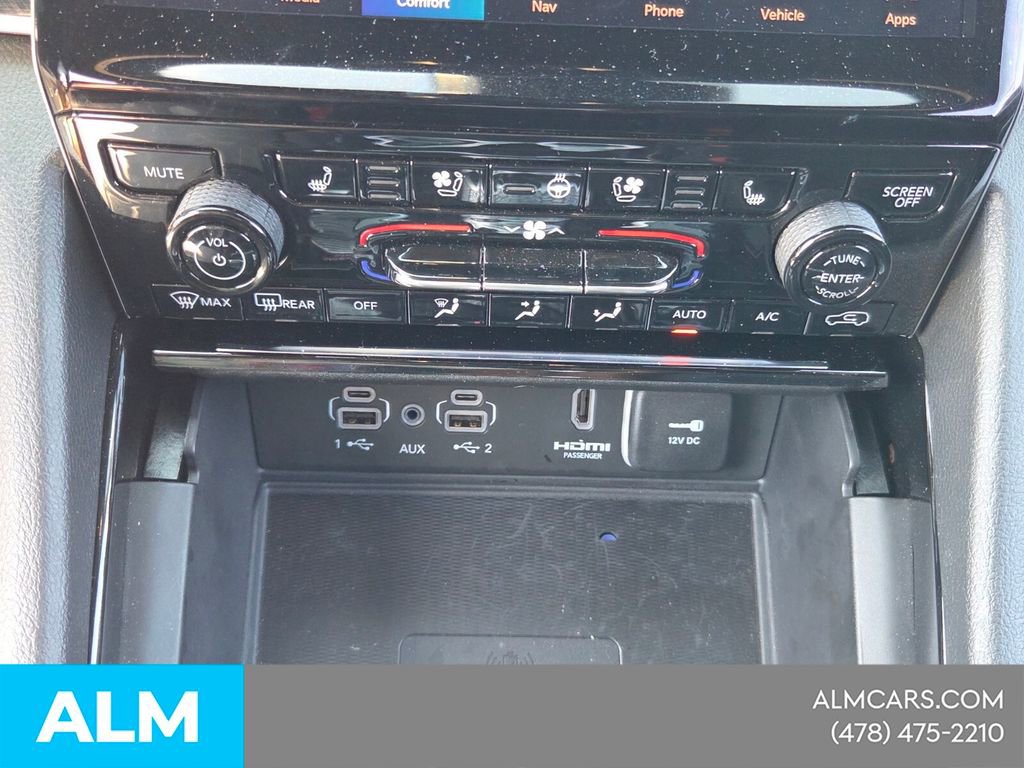 Used 2023 Jeep Grand Cherokee Trailhawk w/ Advanced Protech Group II AWD/4WD image 24
