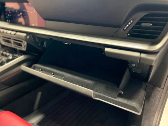 Used 2023 Porsche 911 Carrera image 37