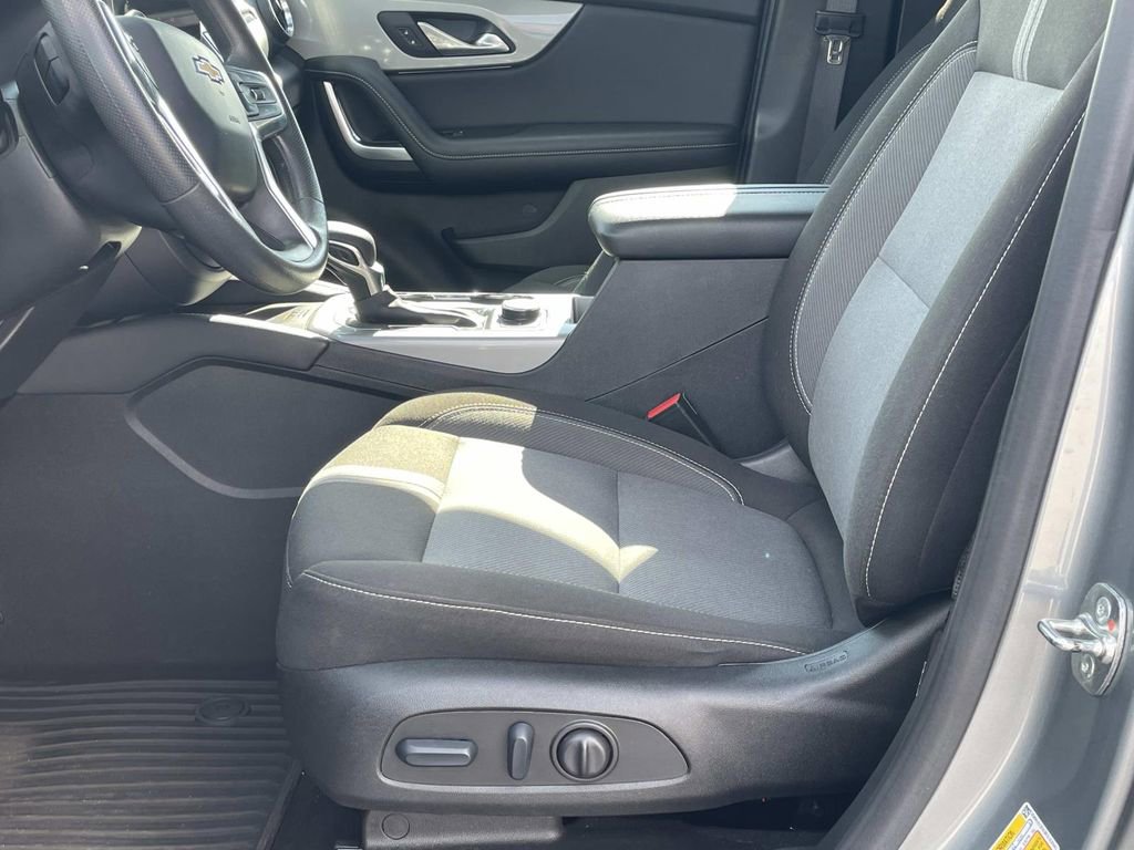 Used 2024 Chevrolet Blazer LT w/ Redline Edition image 18