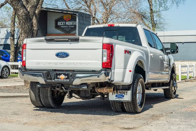 Used 2017 Ford F350 Lariat w/ Lariat Ultimate Package AWD/4WD image 6