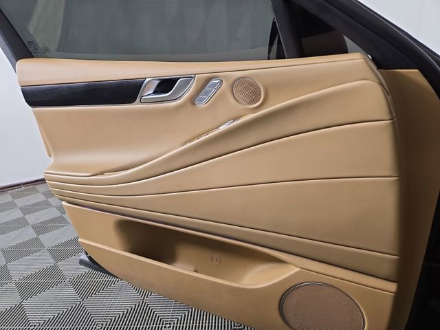 Used 2025 Genesis G80 2.5T image 28