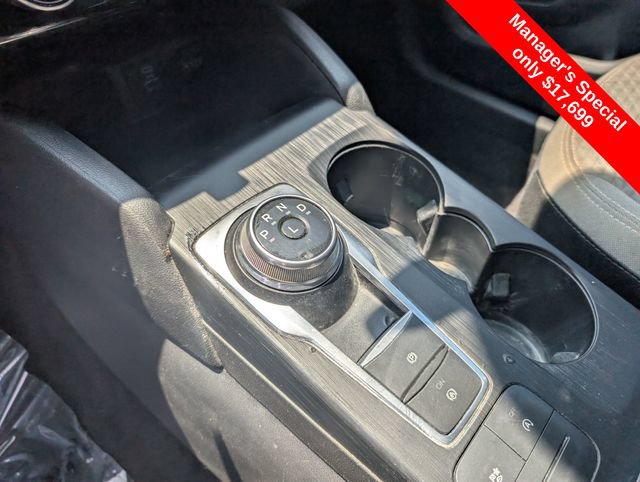 Used 2022 Ford Escape SE w/ Cold Weather Package FWD image 20