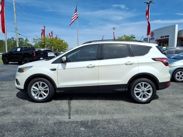 Used 2018 Ford Escape SEL FWD image 3