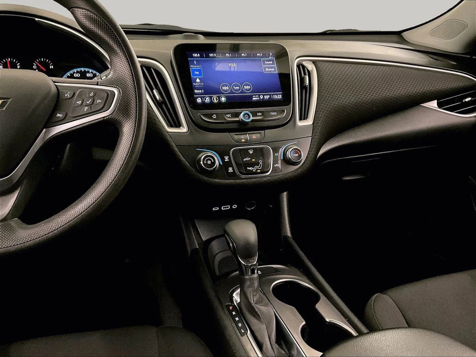 Used 2022 Chevrolet Malibu LS image 6