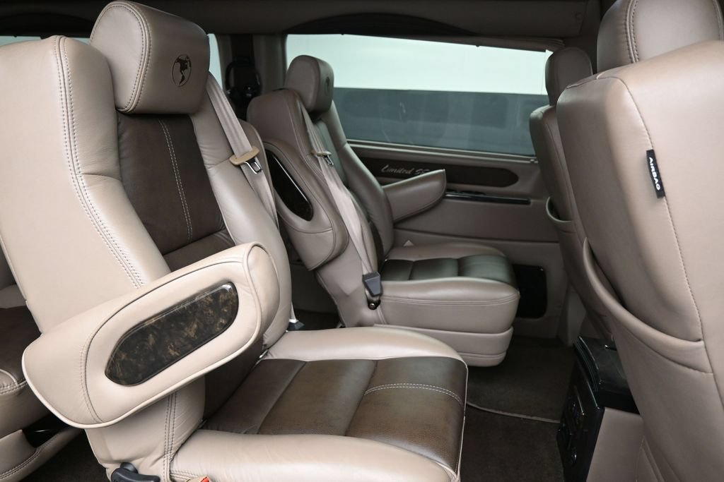 Used 2019 Ford Transit 150 148 Low Roof w/ Exterior Upgrade Package RWD image 27