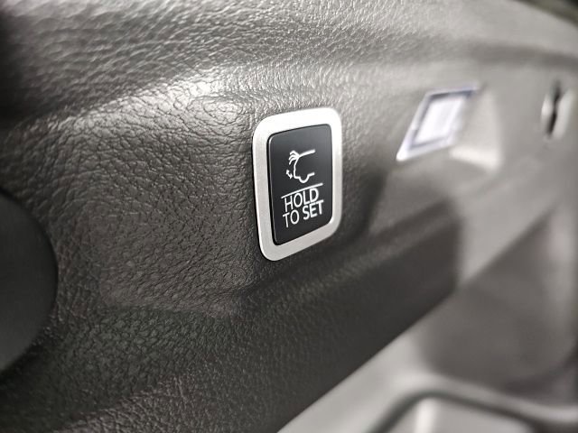 New 2025 Jeep Grand Cherokee L Laredo w/ Luxury Tech Group I image 30