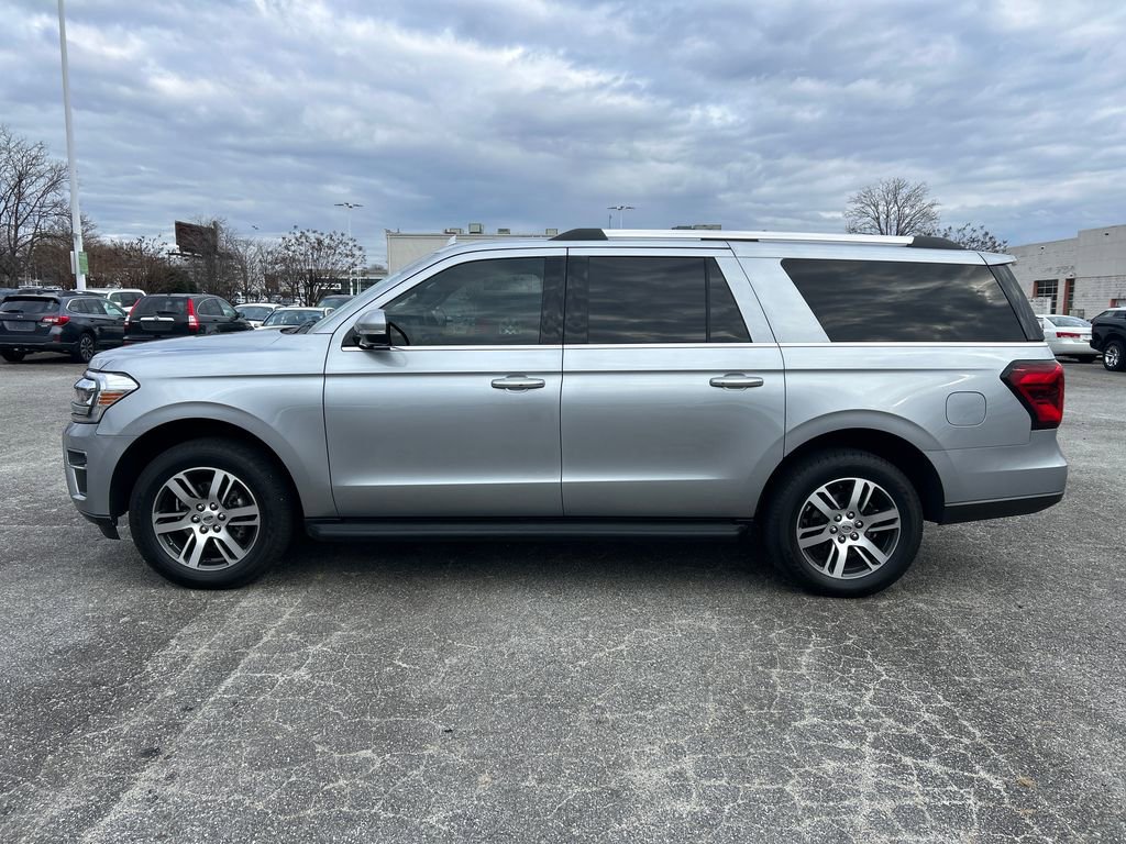 Used 2024 Ford Expedition Max Limited image 2