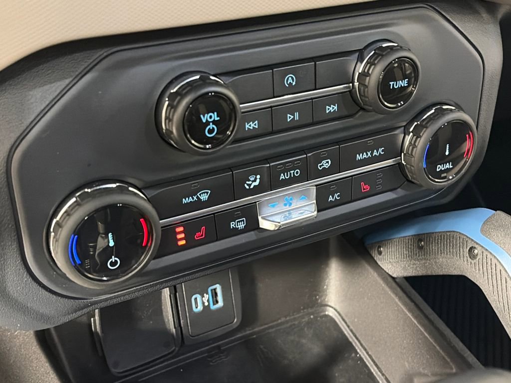 Certified 2022 Ford Bronco Wildtrak image 21