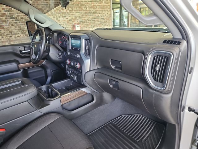 Used 2022 Chevrolet Silverado 2500 LT w/ Convenience Package image 12