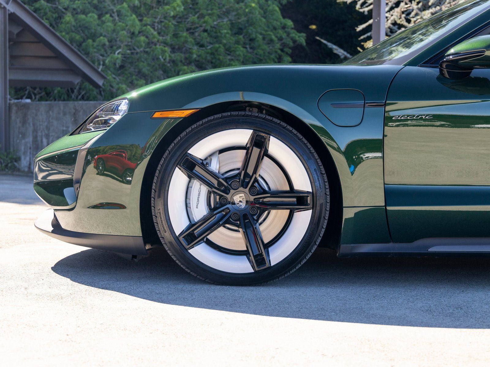 New 2026 Porsche Taycan Turbo AWD/4WD image 13