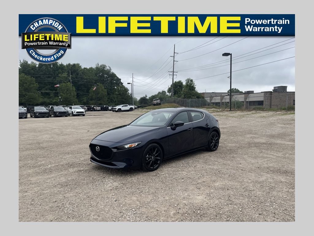 Used 2024 MAZDA MAZDA3 s FWD image 1