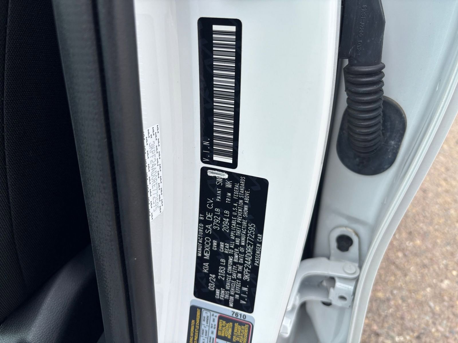 Used 2024 Kia Forte LXS FWD image 27