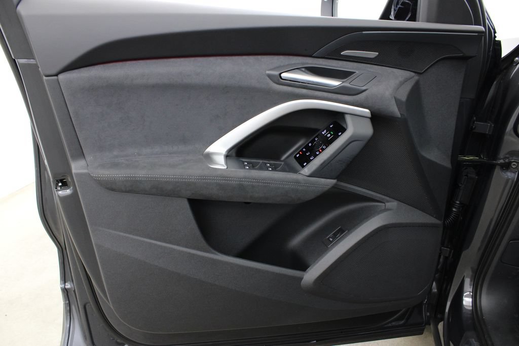New 2026 Audi SQ5 Premium Plus AWD/4WD image 17