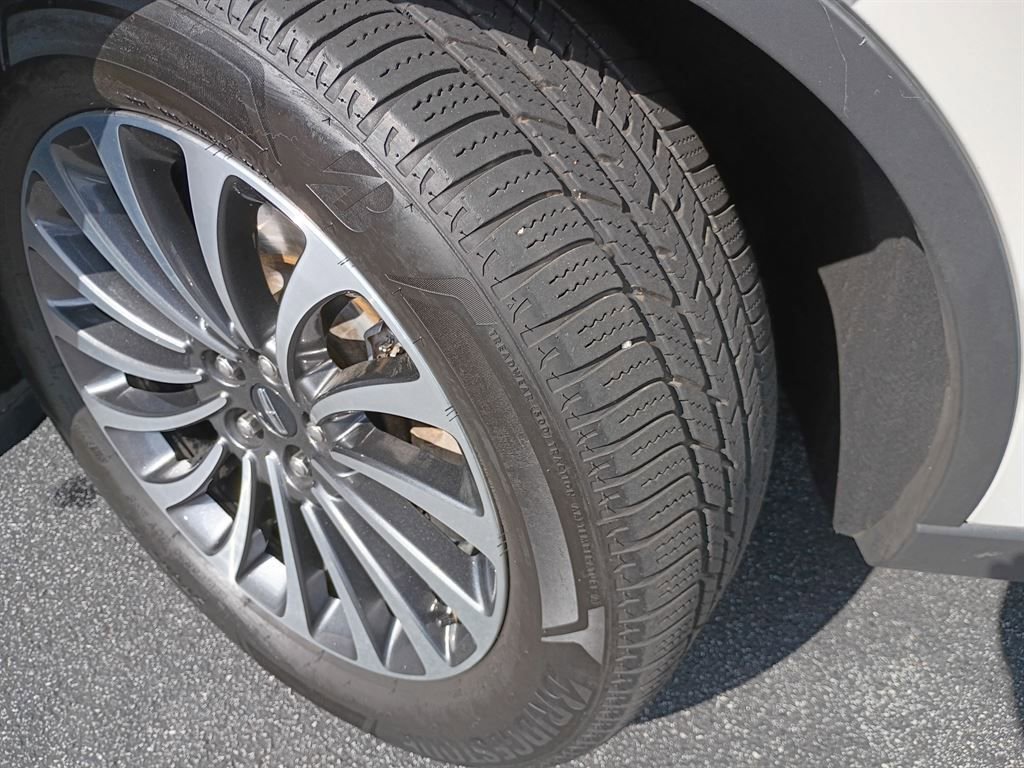 Used 2021 Lincoln Aviator Reserve RWD image 20