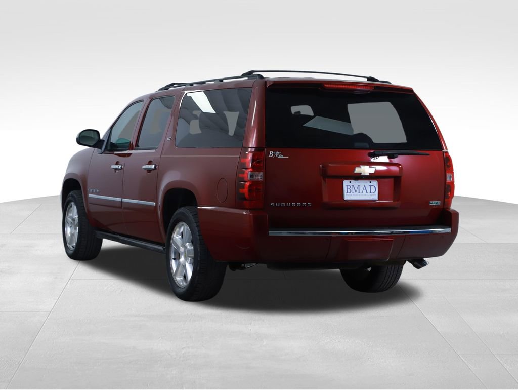 Used 2011 Chevrolet Suburban LTZ image 9