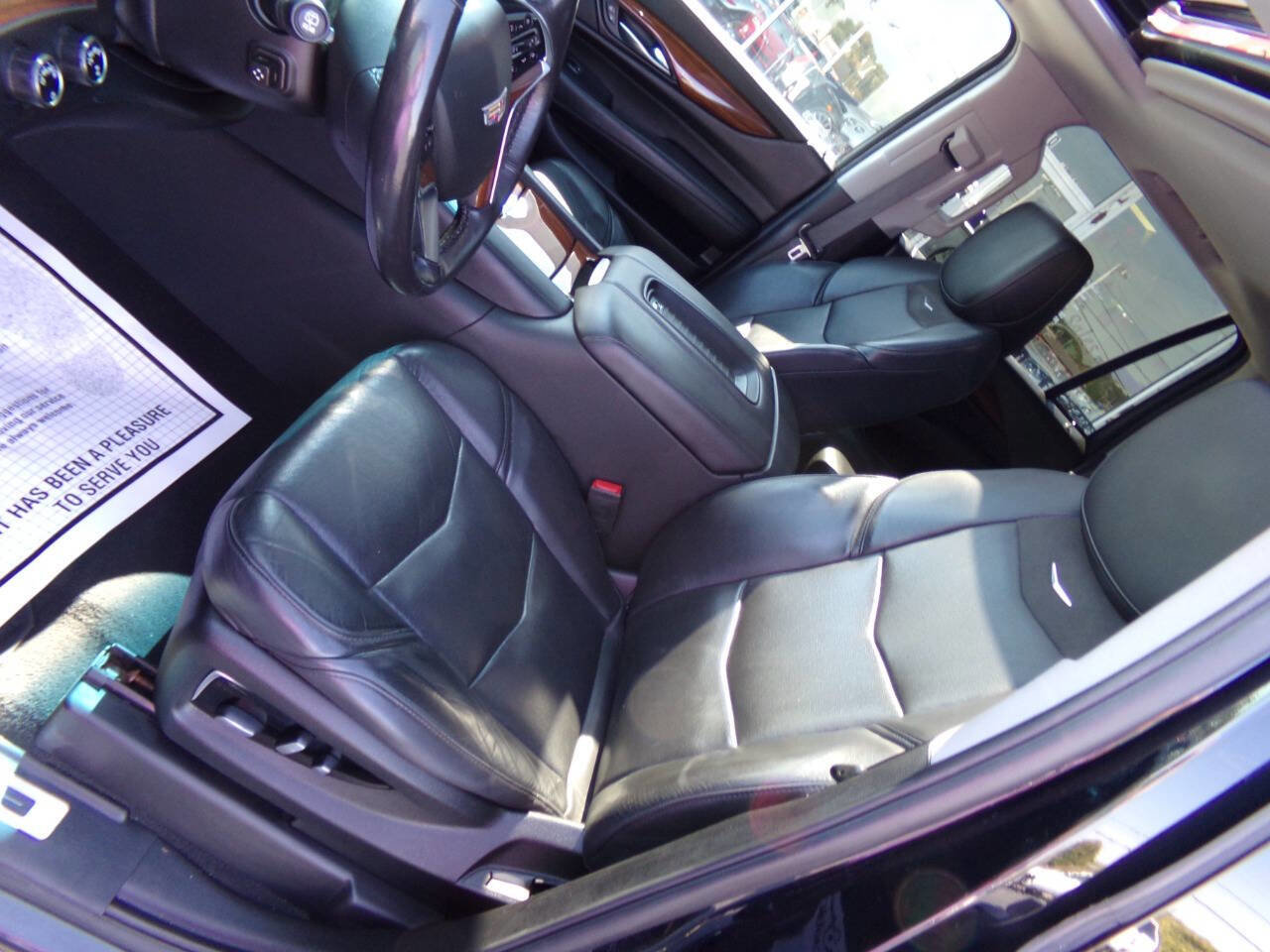 Used 2019 Cadillac Escalade Luxury image 12