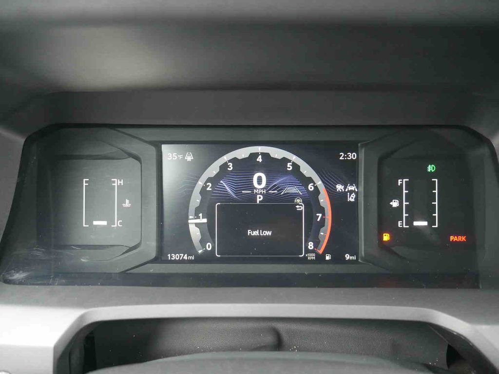 Used 2025 Toyota Tacoma SR5 image 40