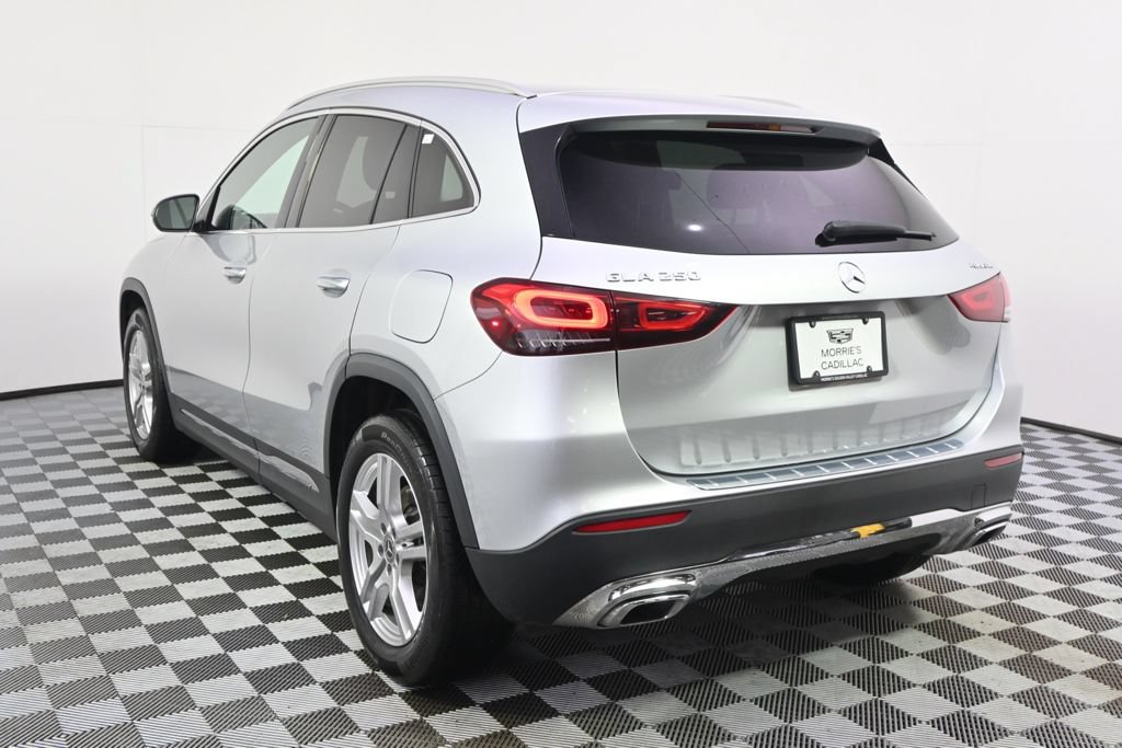 Used 2022 Mercedes-Benz GLA 250 4MATIC image 4