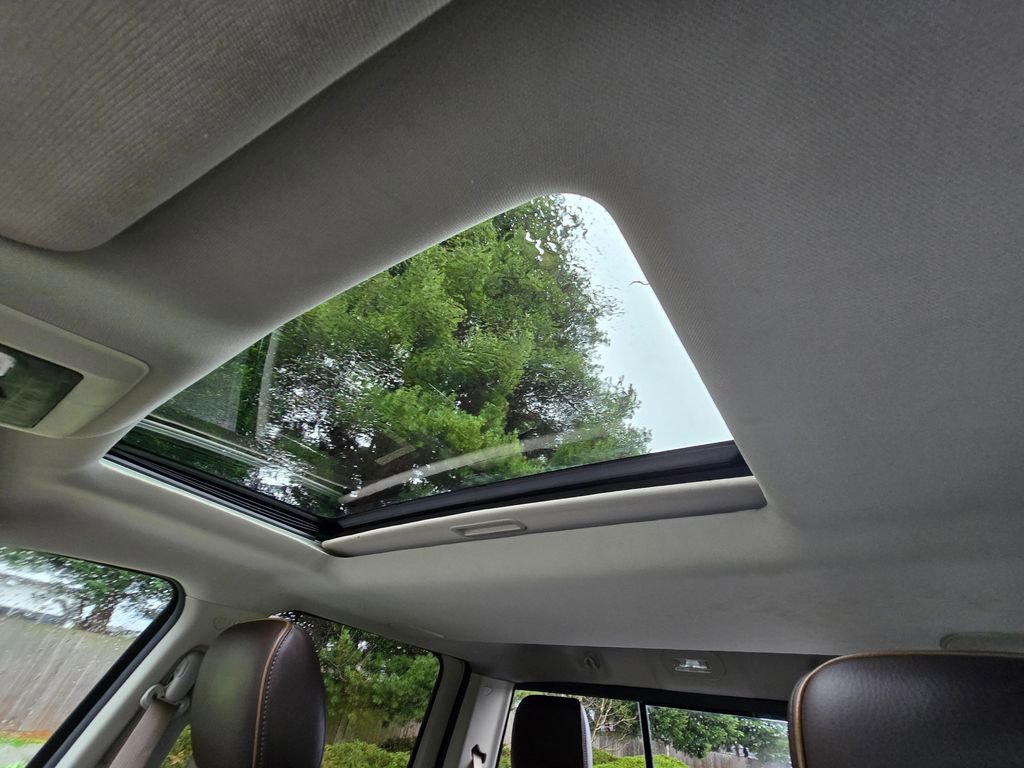 Used 2015 RAM 3500 Laramie Longhorn image 44