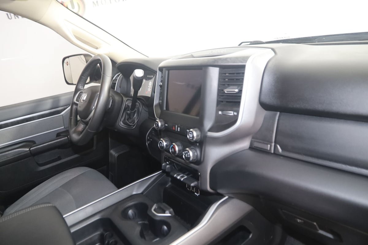 Used 2020 RAM 2500 Big Horn w/ Level 1 Equipment Group AWD/4WD image 35