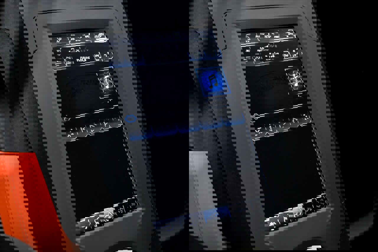 Used 2023 Lamborghini Huracan STO image 27