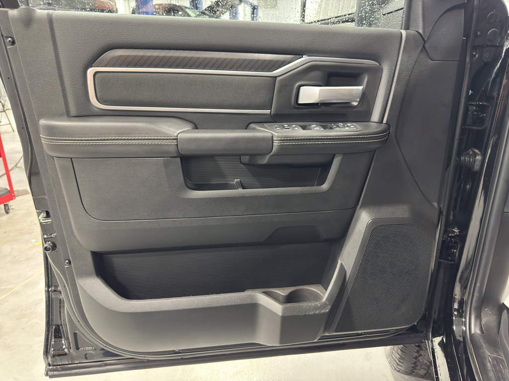 Used 2025 RAM 2500 Lone Star image 22