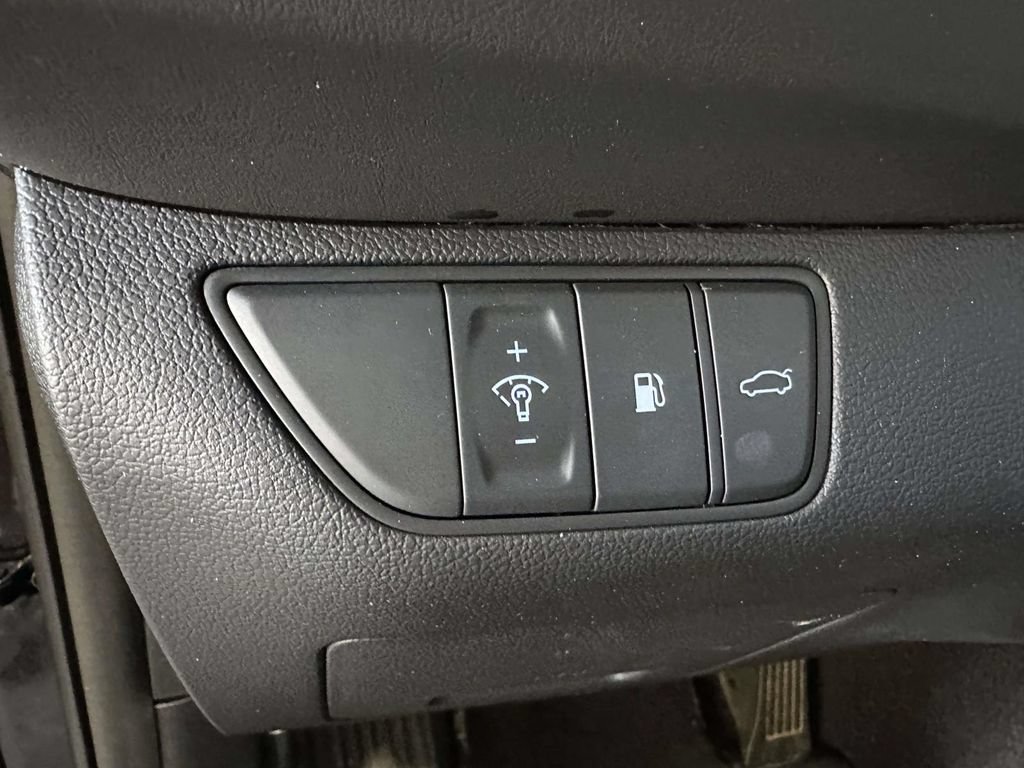Used 2026 Genesis G70 2.5T Prestige AWD/4WD image 22
