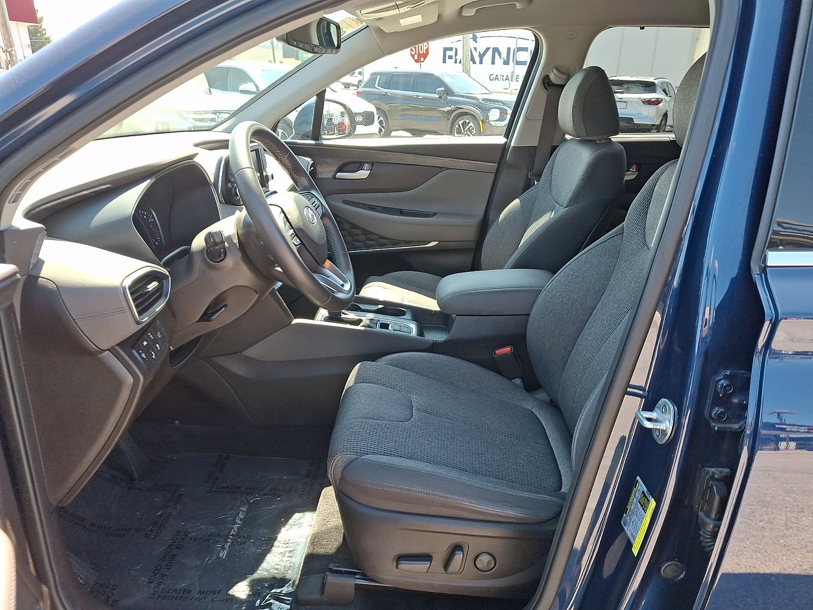 Used 2019 Hyundai Santa Fe SEL image 14