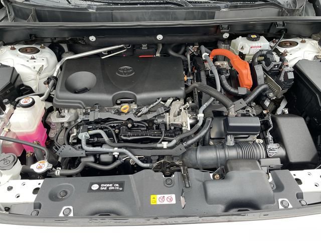 Certified 2021 Toyota RAV4 XLE w/ Convenience Package AWD/4WD image 11