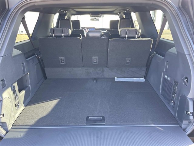 New 2025 Ford Expedition Max Platinum w/ Stealth Appearance Package image 12