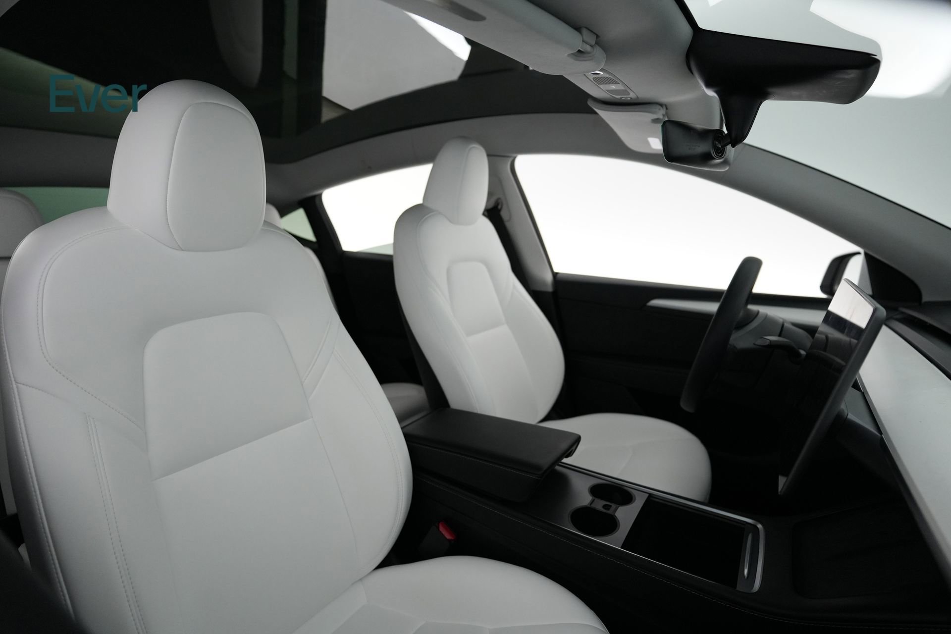 Used 2023 Tesla Model Y Long Range image 23