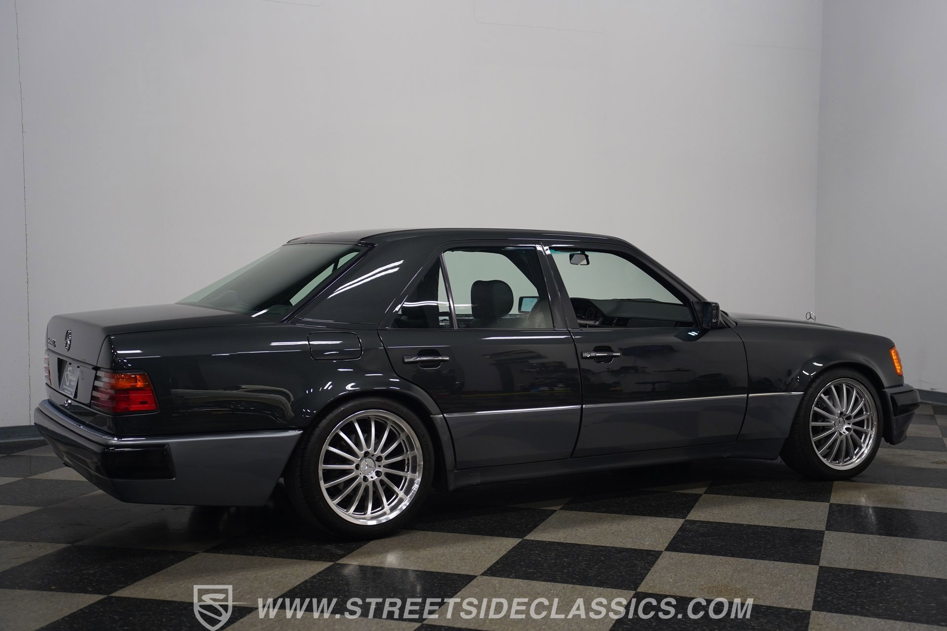 Used 1993 Mercedes-Benz 500 E image 16