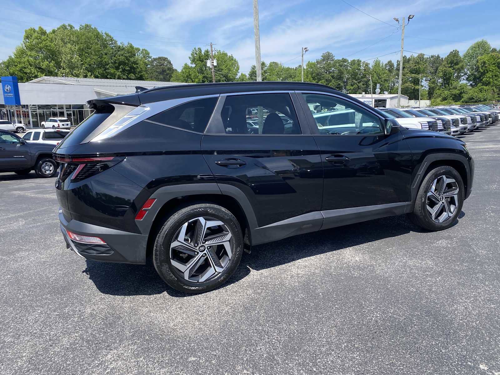 Certified 2023 Hyundai Tucson SEL w/ Convenience Package FWD image 5