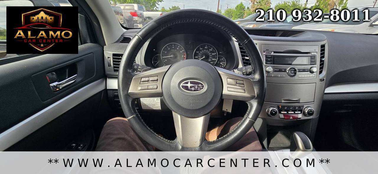 Used 2011 Subaru Outback 2.5i Premium AWD/4WD image 33