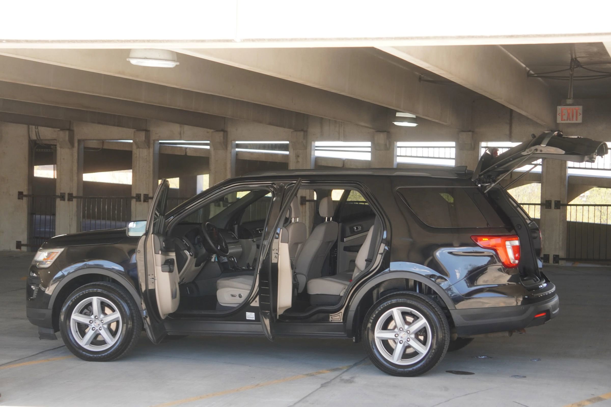 Used 2018 Ford Explorer 4WD image 40