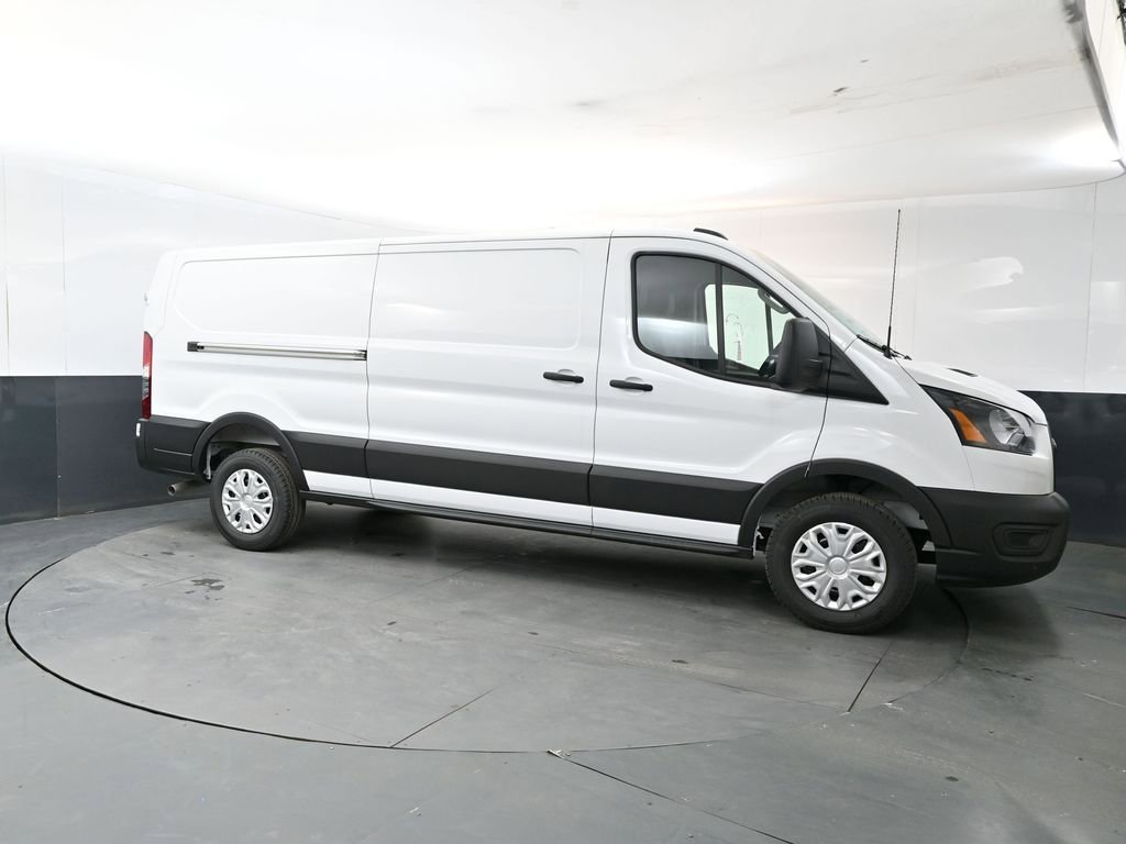 New 2026 Ford Transit 250 Low Roof RWD image 8