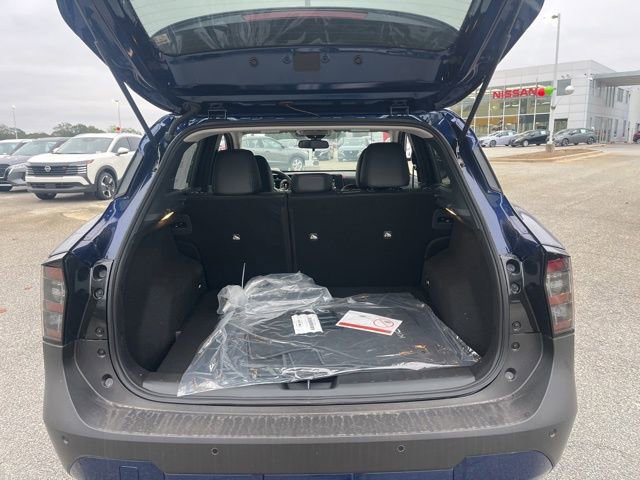 New 2026 Nissan Kicks SR image 28