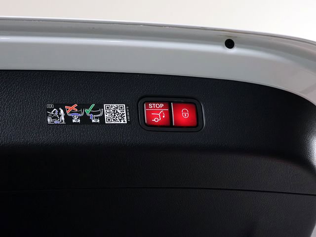 Certified 2026 Mercedes-Benz GLC 300 4MATIC image 30